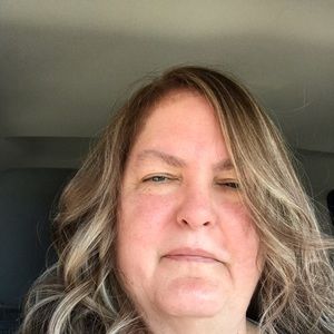 Meet your Posher, Brenda